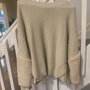 Elegant Beige Knit Sweater